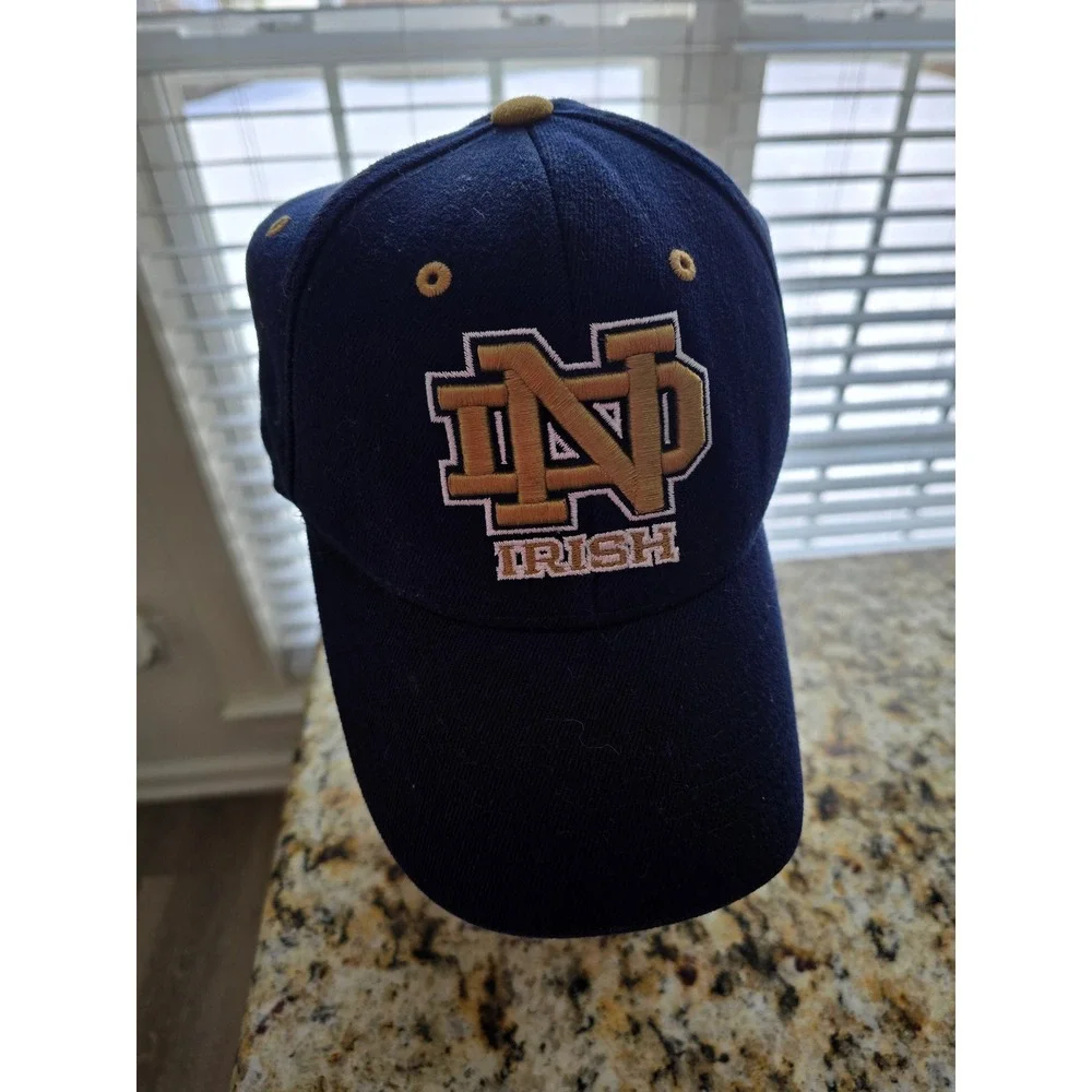 Notre Dame‎ Fighting Irish Navy Blue One Fit Baseball Cap Hat NCAA Licensed